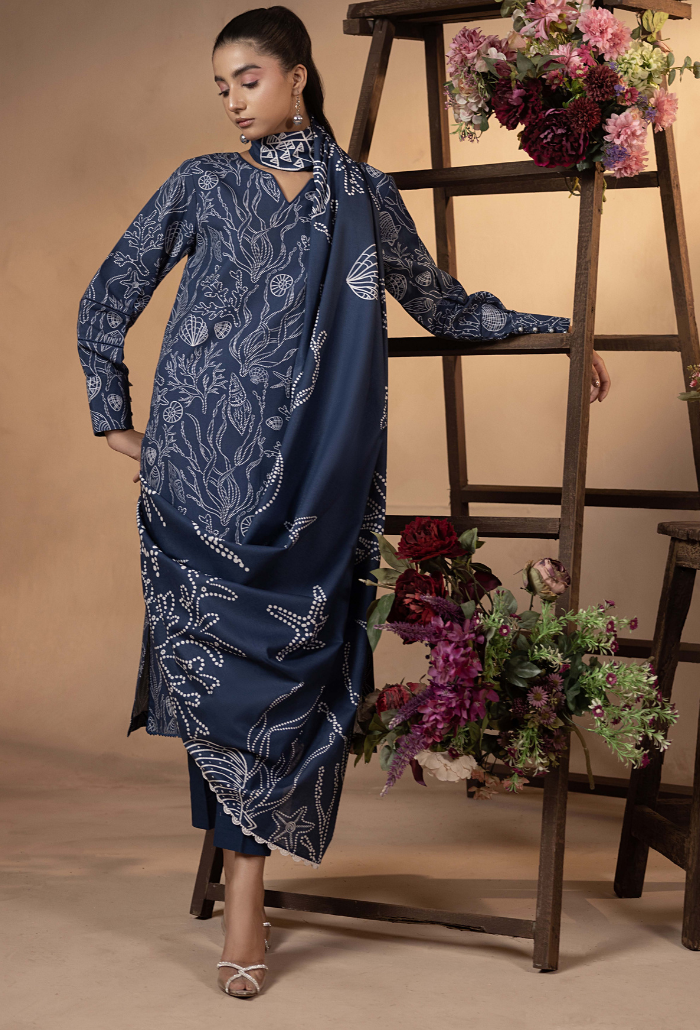 Humdum Raya Printed Khaddar Unstitched 3Pc Suit D-09