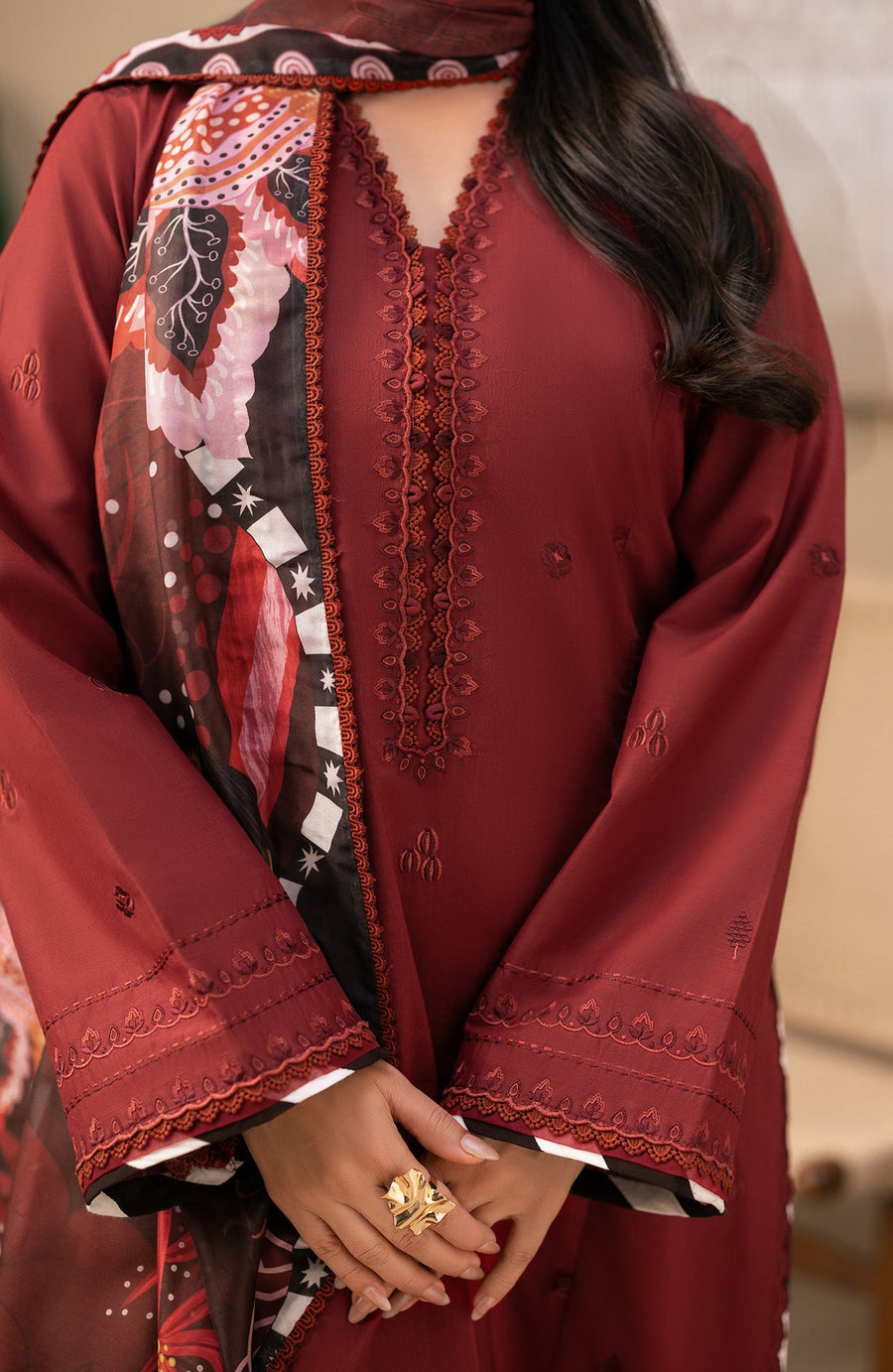 Seran Afsanah Embroidered Lawn Unstitched 3Pc Suit D-03 RIMA