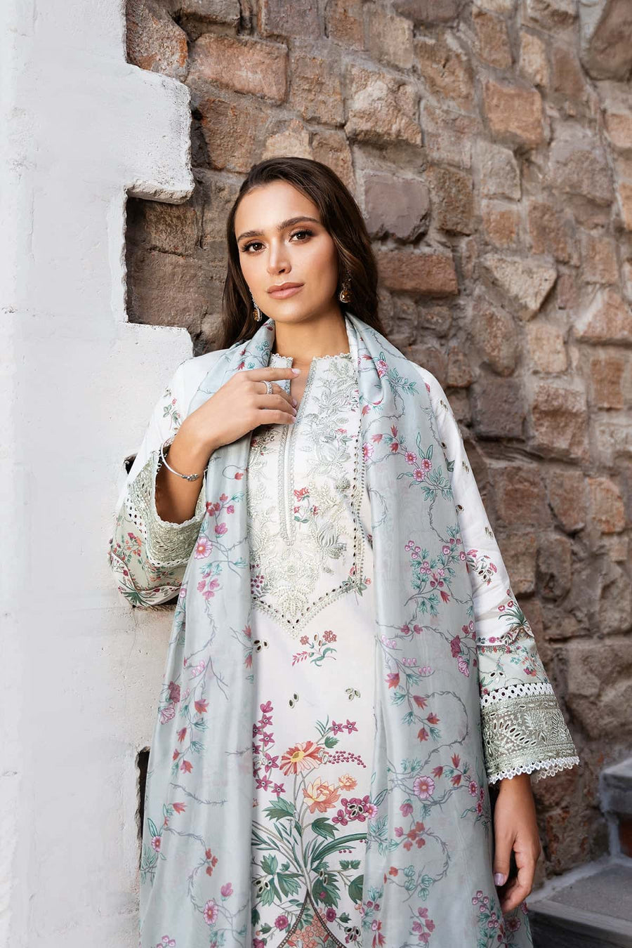 Afrozeh Damask The Holiday Unstitched Lawn 3Pc Suit AL-25-V2-05A ROSHEEN