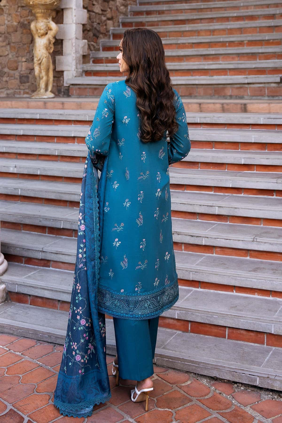 Afrozeh Damask The Holiday Unstitched Lawn 3Pc Suit AL-25-V2-05B ROSHEEN