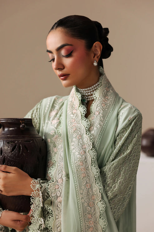 Imrozia Serene Luxe Noire Embroidered Georgette Unstitched 3Pc Suit S-1098 Cléophée