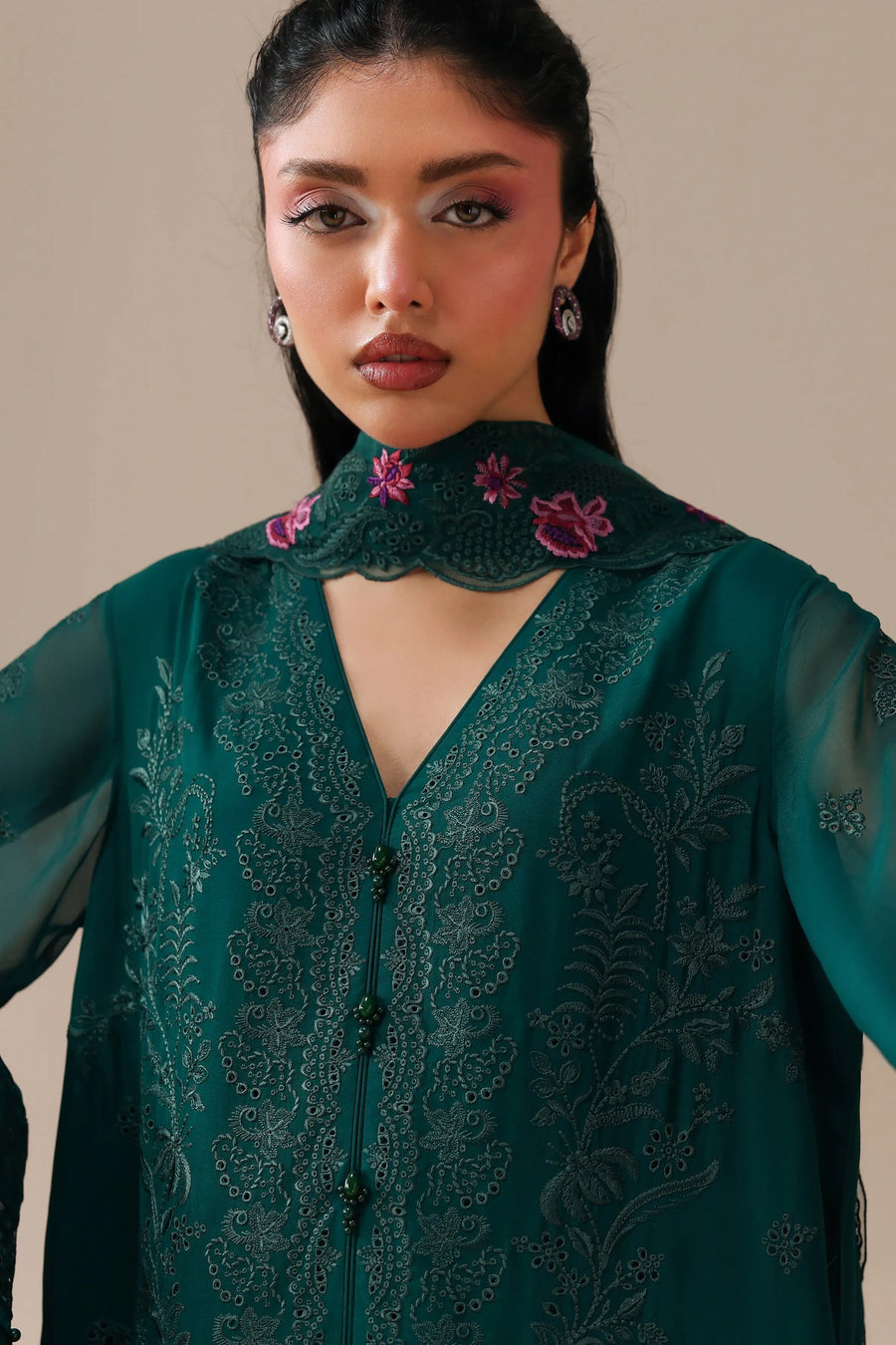 Imrozia Serene Luxe Noire Embroidered Georgette Unstitched 3Pc Suit S-1101 Séraphine