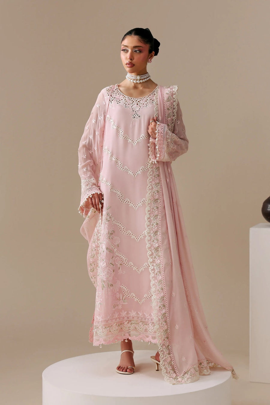 Imrozia Serene Luxe Noire Embroidered Georgette Unstitched 3Pc Suit S-1102 Rosie