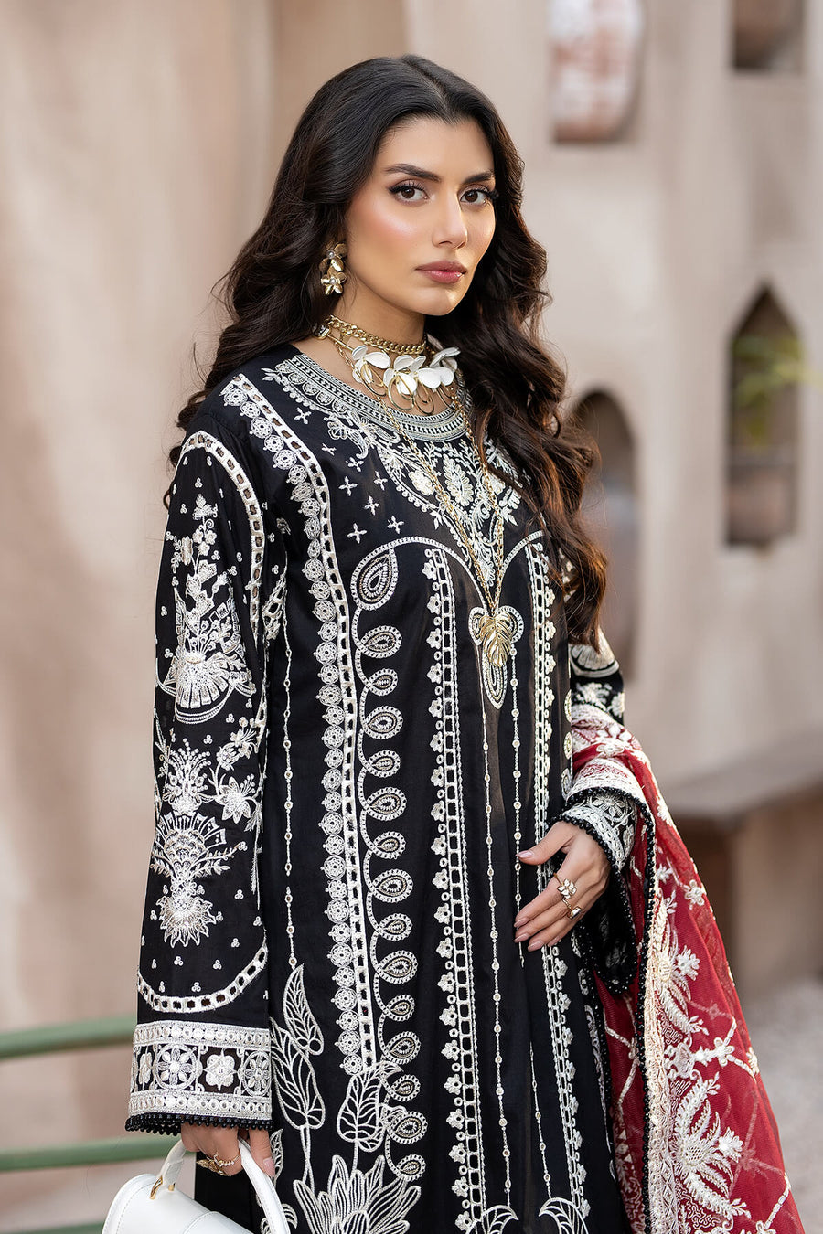 Gulposh by Serene Premium Embroidered Lawn Unstitched 3Pc Suit S.L 48 Aafia
