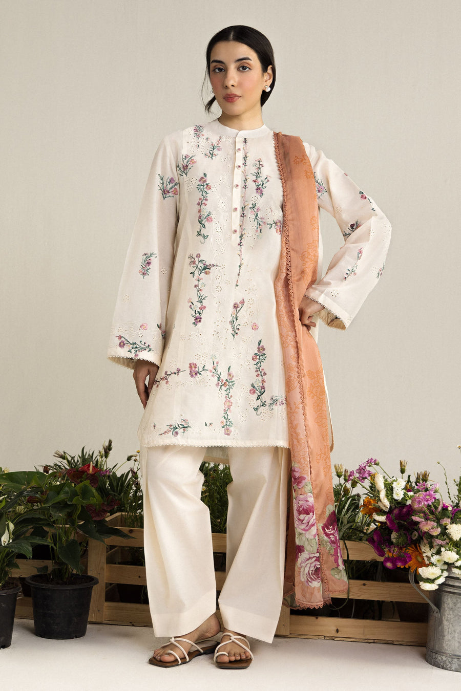 Coco by Zara Shahjahan Embroidered Lawn Unstitched 3Pc Suit D-03A Yura