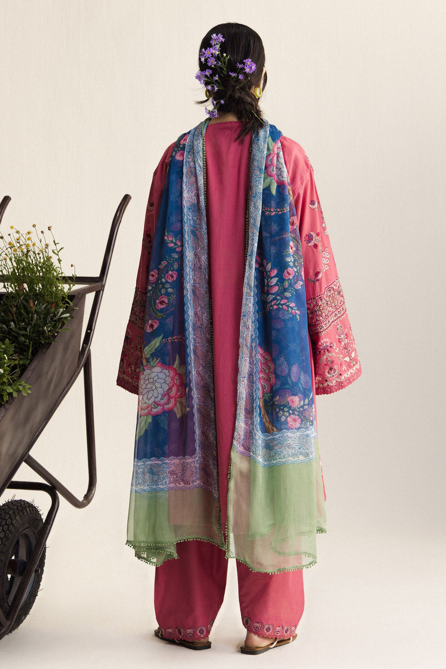 Coco by Zara Shahjahan Embroidered Lawn Unstitched 3Pc Suit D-05A Noa
