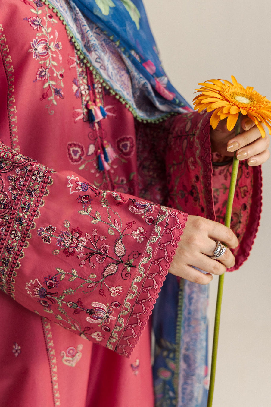 Coco by Zara Shahjahan Embroidered Lawn Unstitched 3Pc Suit D-05A Noa