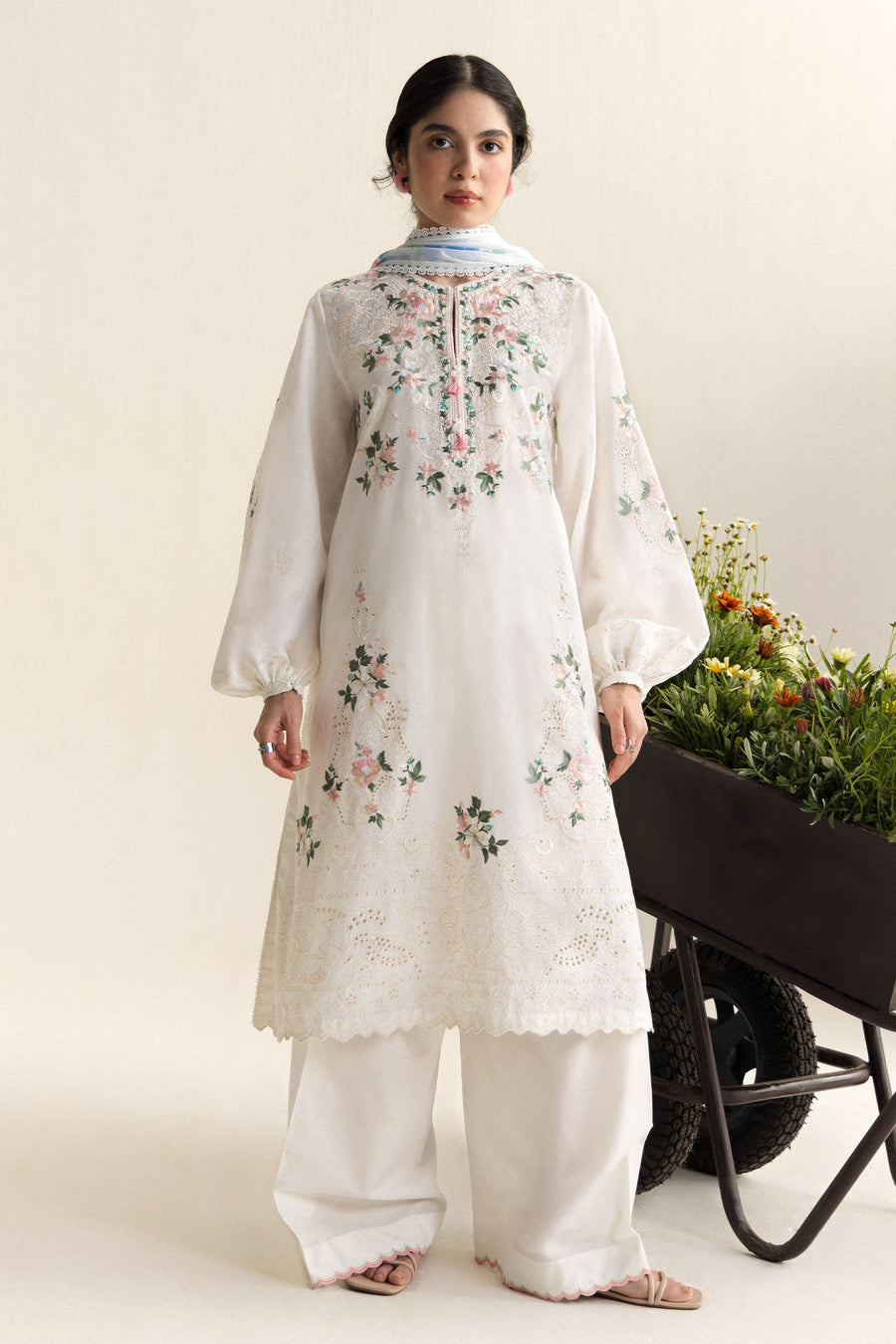 Coco by Zara Shahjahan Embroidered Lawn Unstitched 3Pc Suit D-07A Arlo