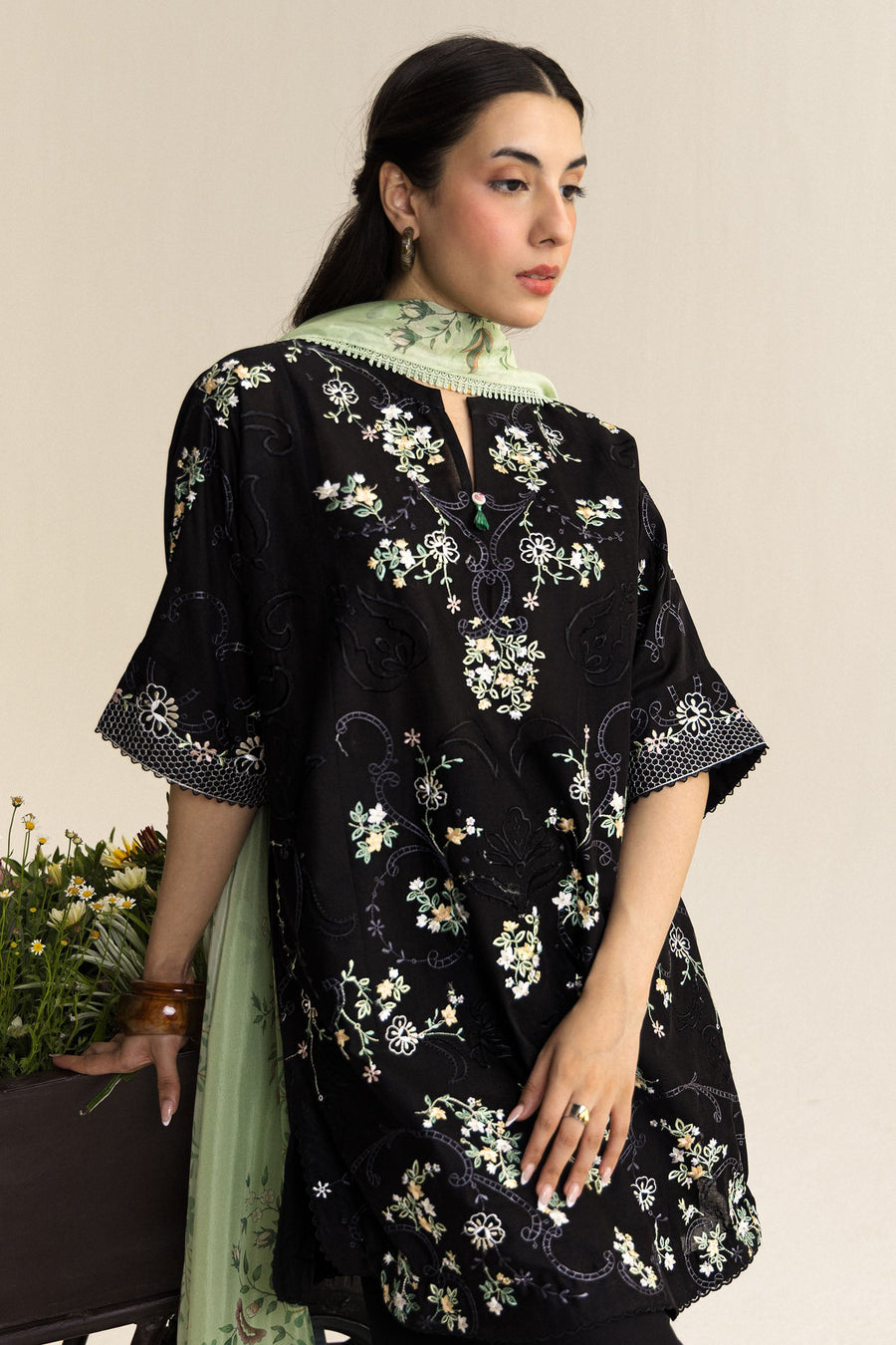 Coco by Zara Shahjahan Embroidered Lawn Unstitched 3Pc Suit D-10A Eira
