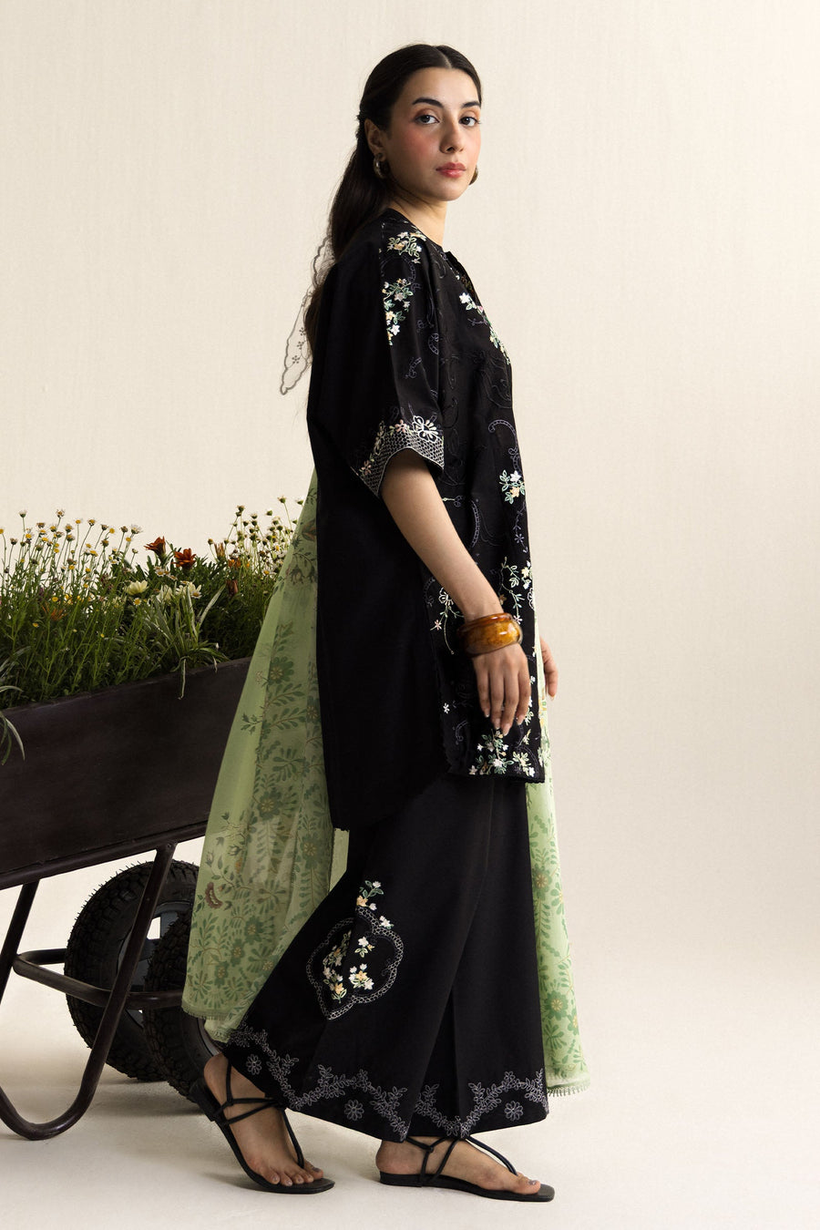 Coco by Zara Shahjahan Embroidered Lawn Unstitched 3Pc Suit D-10A Eira
