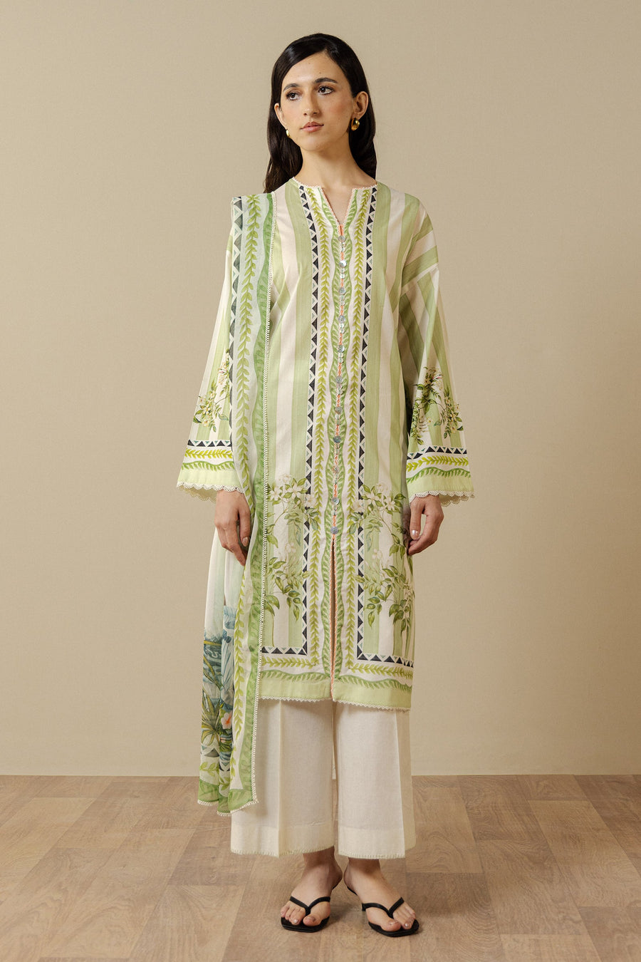 Coco by Zara Shahjahan Prints Unstitched Lawn 3Pc Suit D-01A NERINE