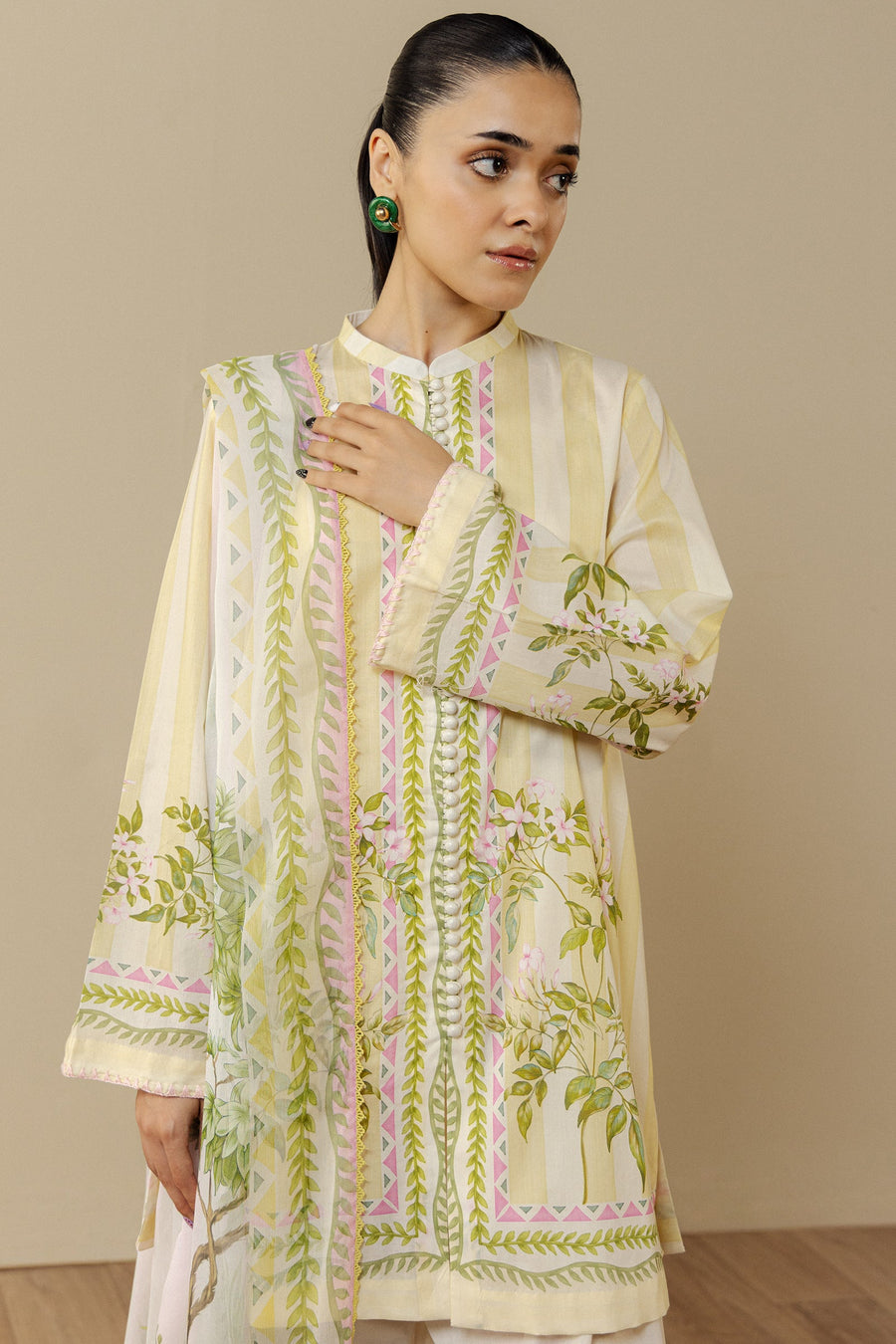 Coco by Zara Shahjahan Prints Unstitched Lawn 3Pc Suit D-01B NERINE