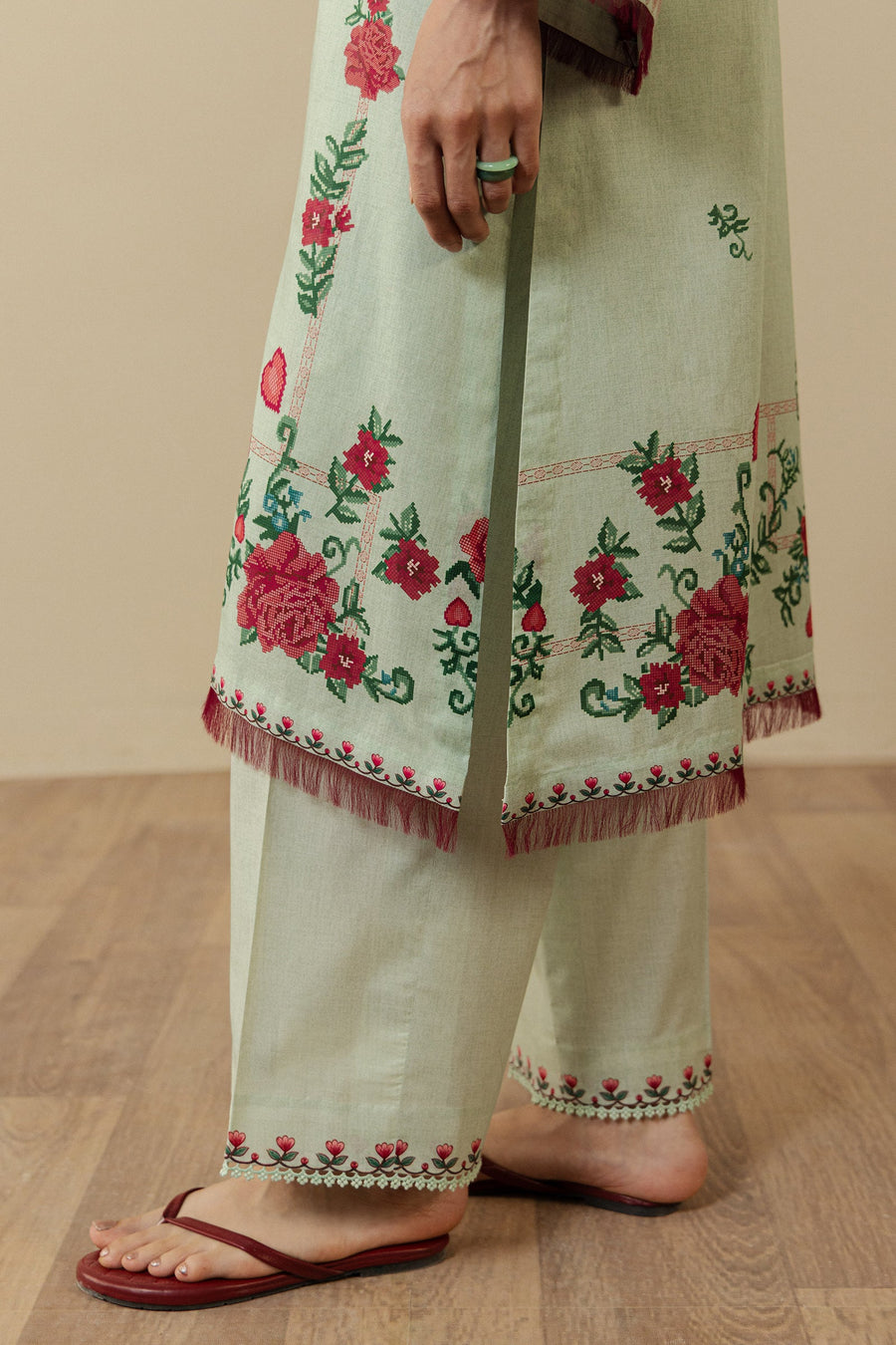 Coco by Zara Shahjahan Prints Unstitched Lawn 3Pc Suit D-08B ISMERIA