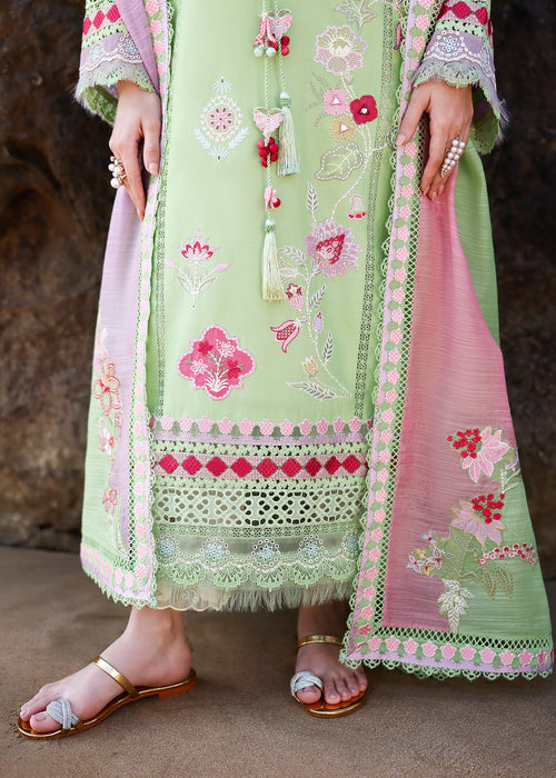 Saira Shakira Breeze Embroidered Lawn Unstitched 3Pc Suit D-02B NOOR