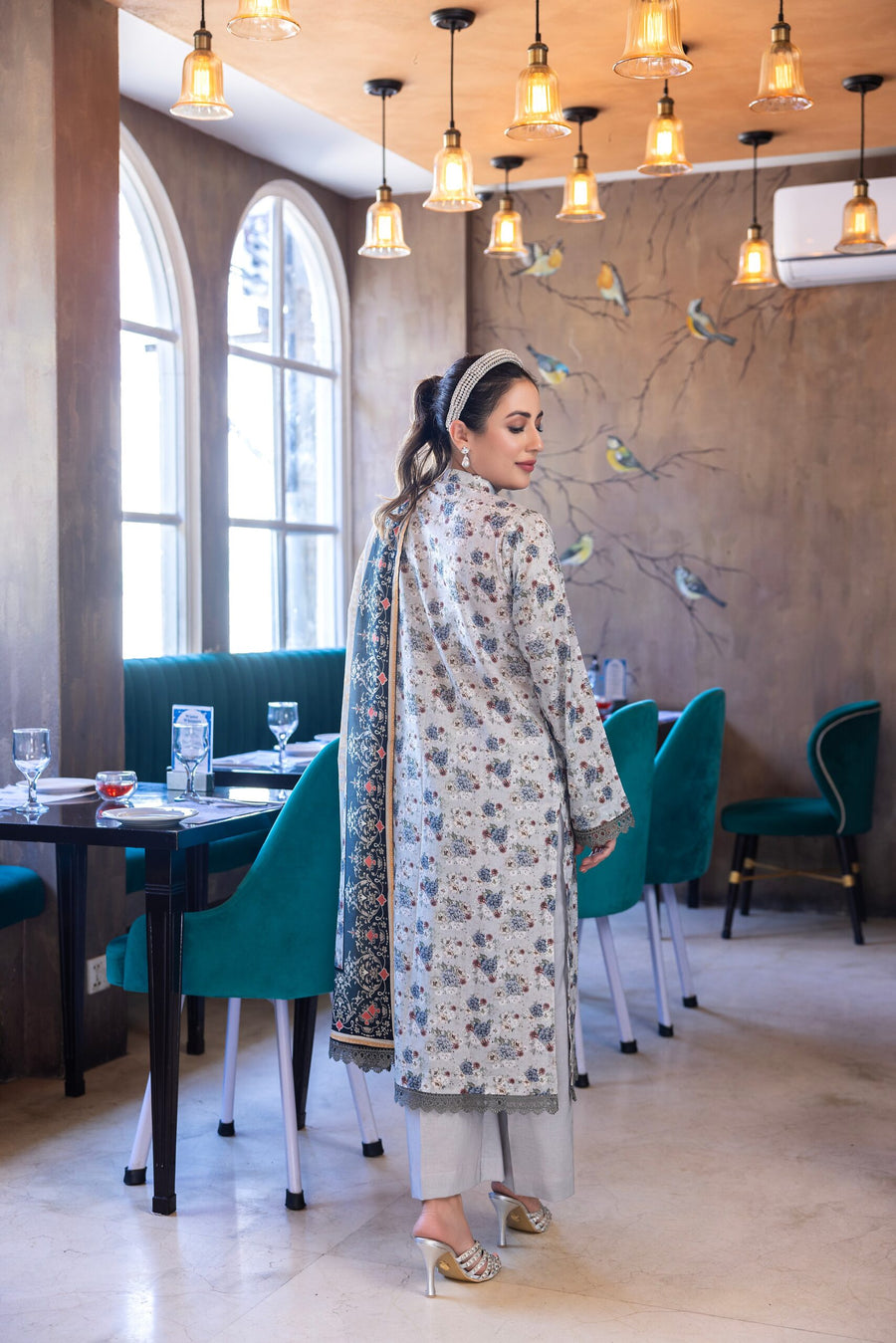 Regalia Salina Vol-06 Unstitched Digital Printed Lawn 3Pc Suit SDPL6-10