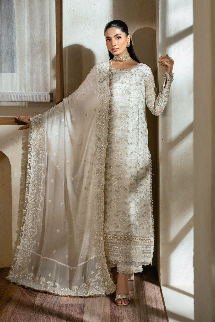Xenia Formals Niran Embroidered Chiffon Unstitched 3Pc Suit XF-04 SERENIA