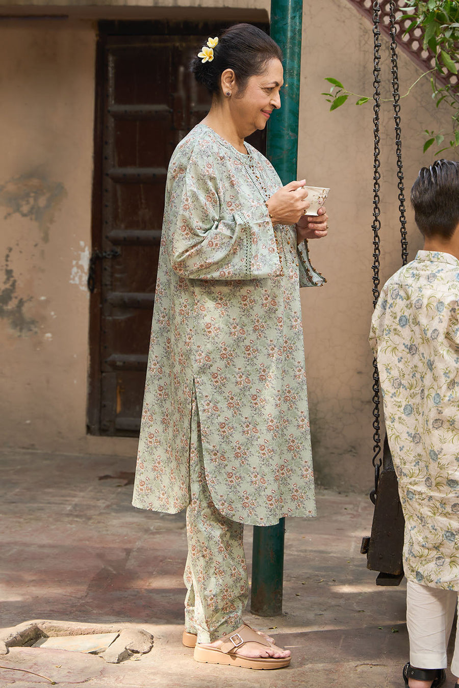 Gul Ahmed Tribute to Mothers Printed Lawn Unstitched 1Pc Shirt SL-62027