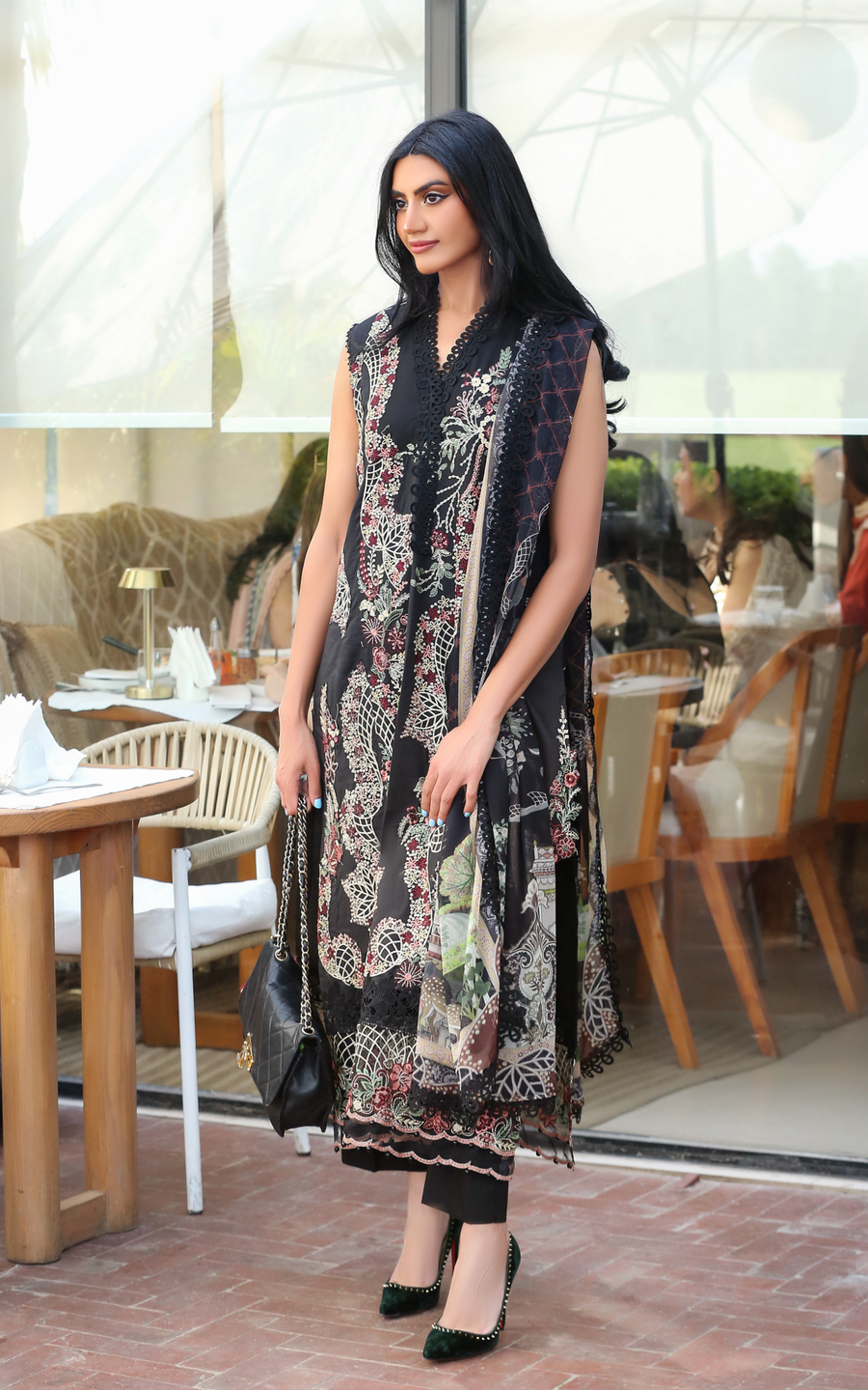 Asifa & Nabeel Summer Lawn Unstitched 3Pc Suit SL26-08 Smoke Pearl