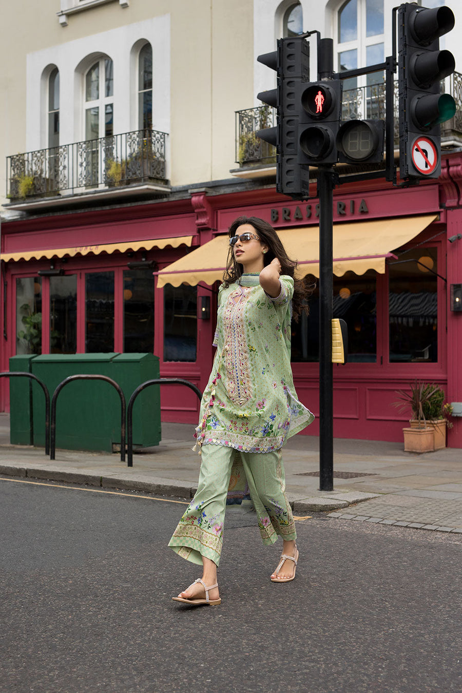 Sobia Nazir Prints Embroidered Lawn Unstitched 3Pc Suit SNP26-2A