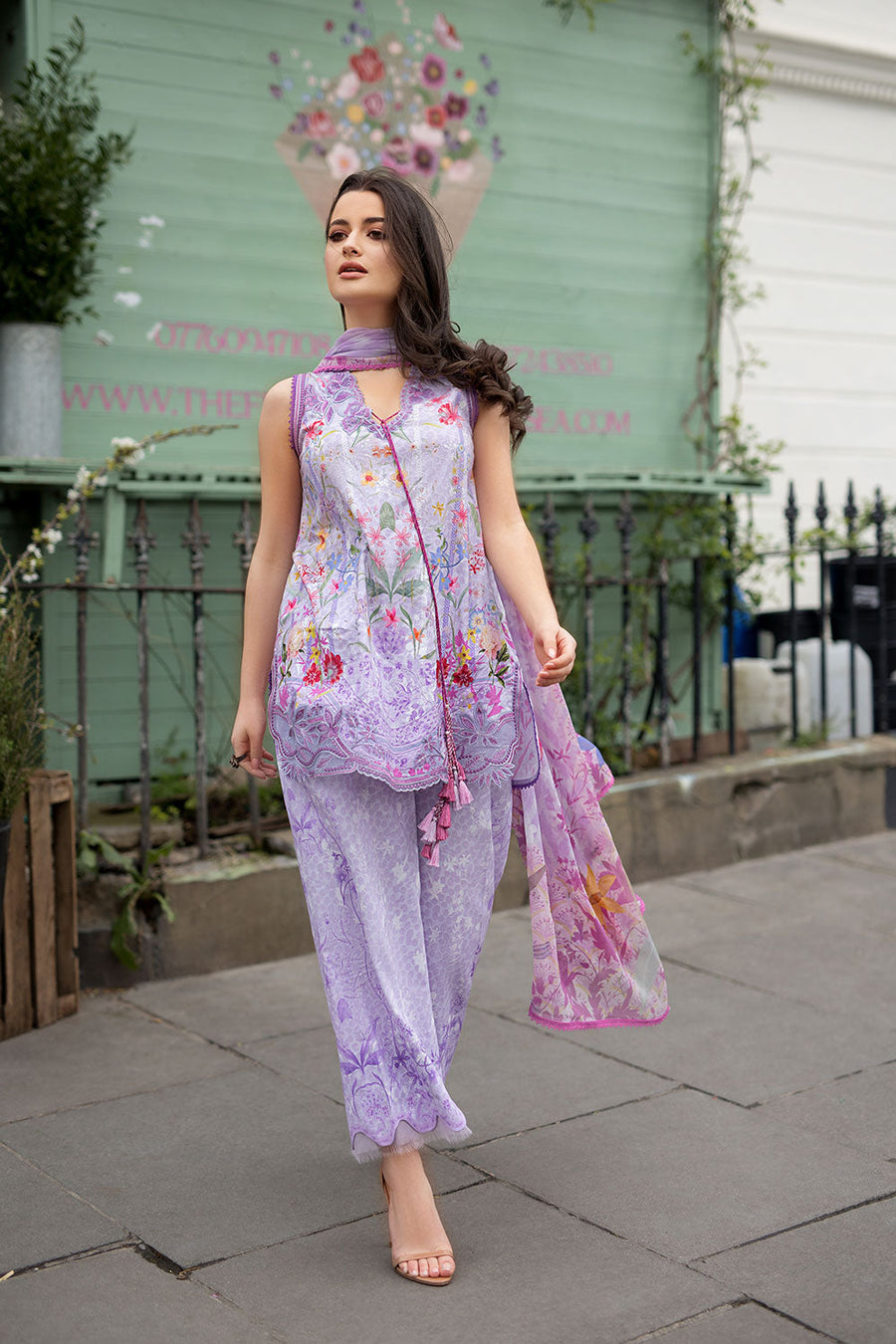 Sobia Nazir Prints Embroidered Lawn Unstitched 3Pc Suit SNP26-3A