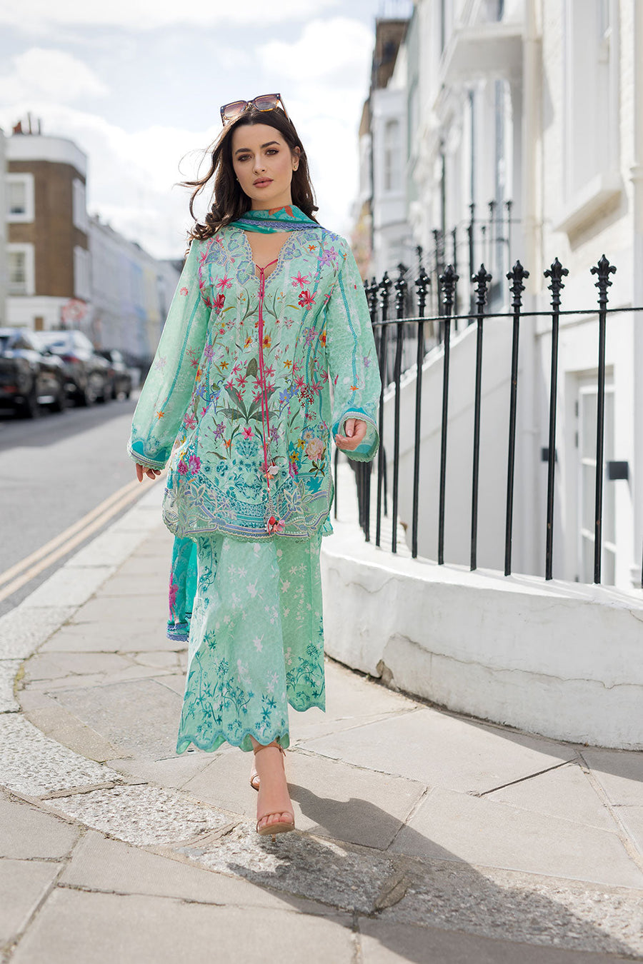 Sobia Nazir Prints Embroidered Lawn Unstitched 3Pc Suit SNP26-3B
