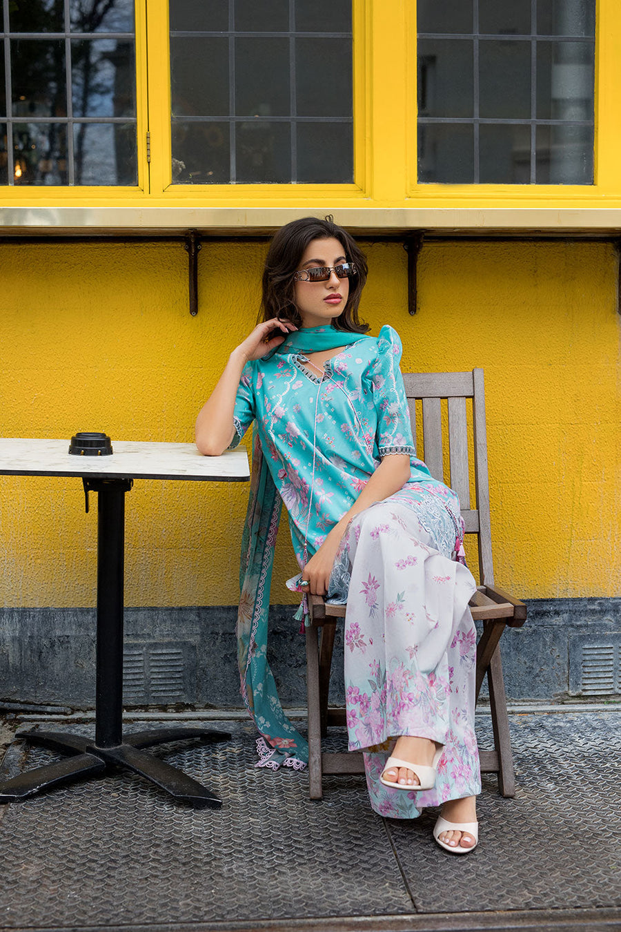 Sobia Nazir Prints Embroidered Lawn Unstitched 3Pc Suit SNP26-5B