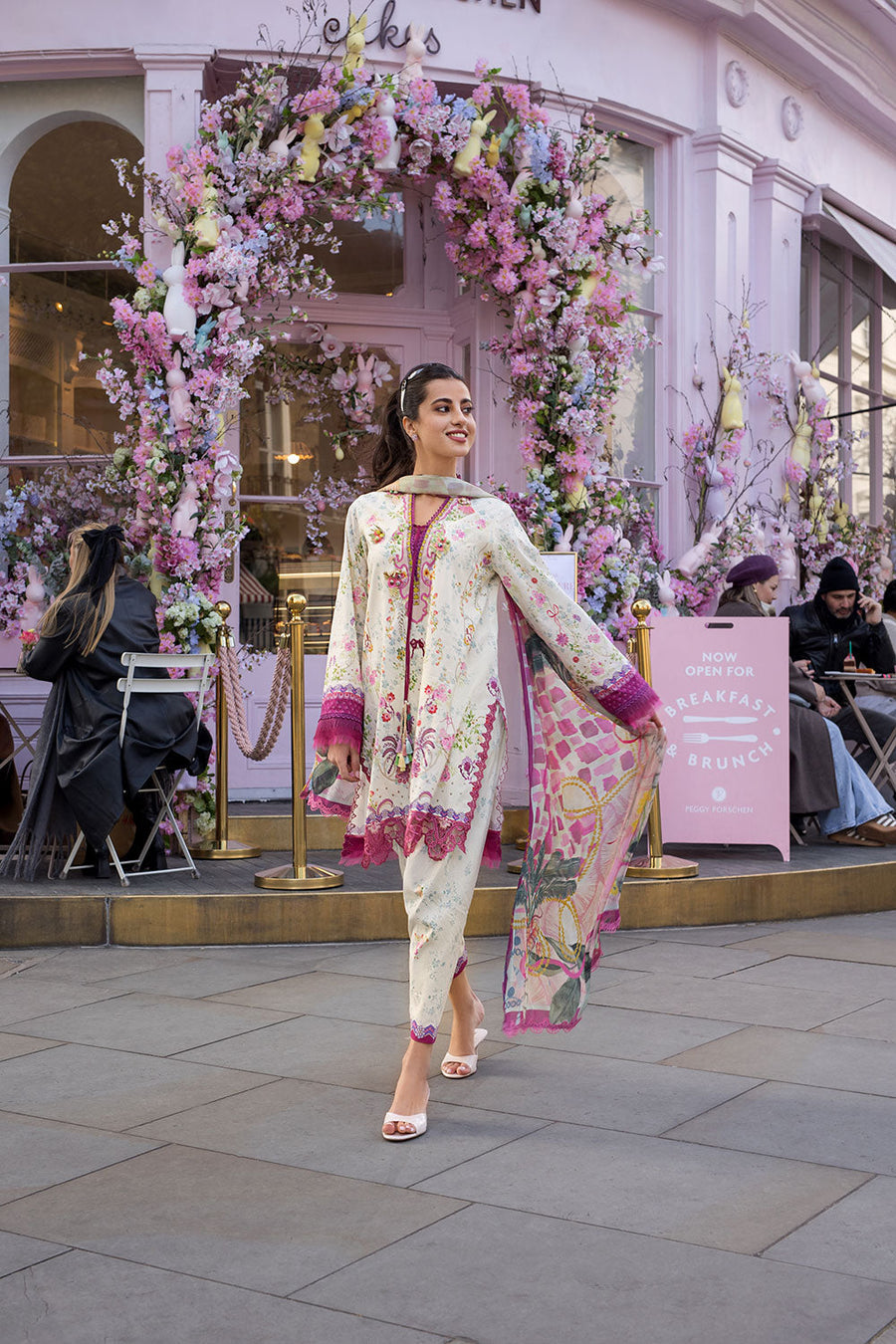 Sobia Nazir Prints Embroidered Lawn Unstitched 3Pc Suit SNP26-7B