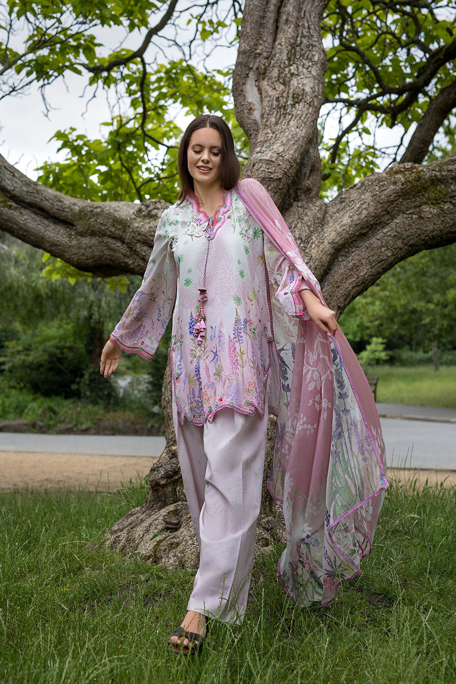 Sobia Nazir Prints Vol-02 Embroidered Lawn Unstitched 3Pc Suit SNP26V2-5A