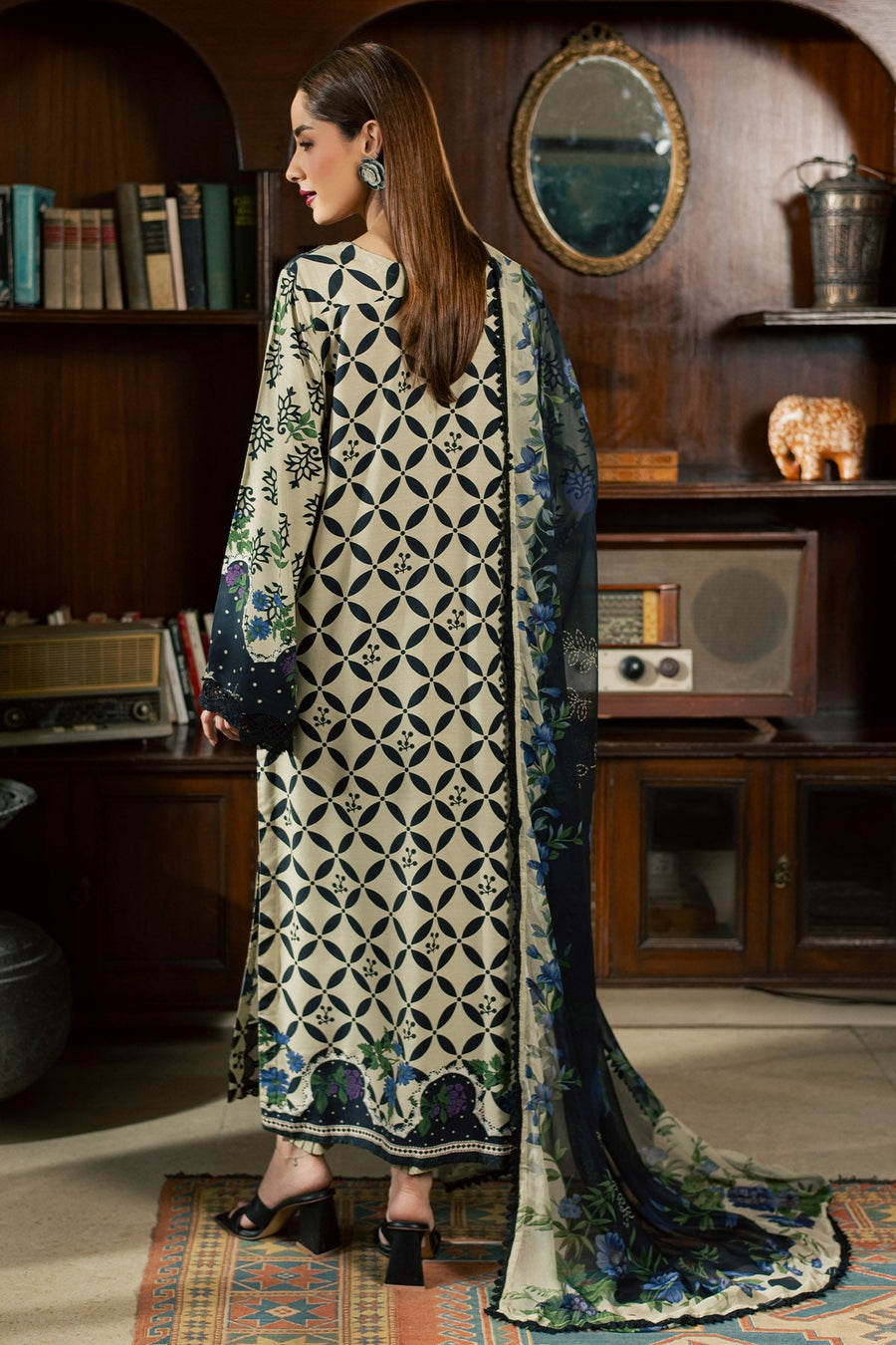 Nureh Signature Printed Viscose Slub Unstitched 3Pc Suit SP-209