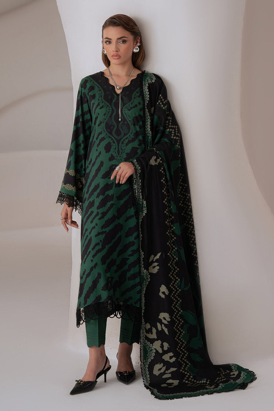 Nureh Signature Printed Marina Unstitched 3Pc Suit SP-221
