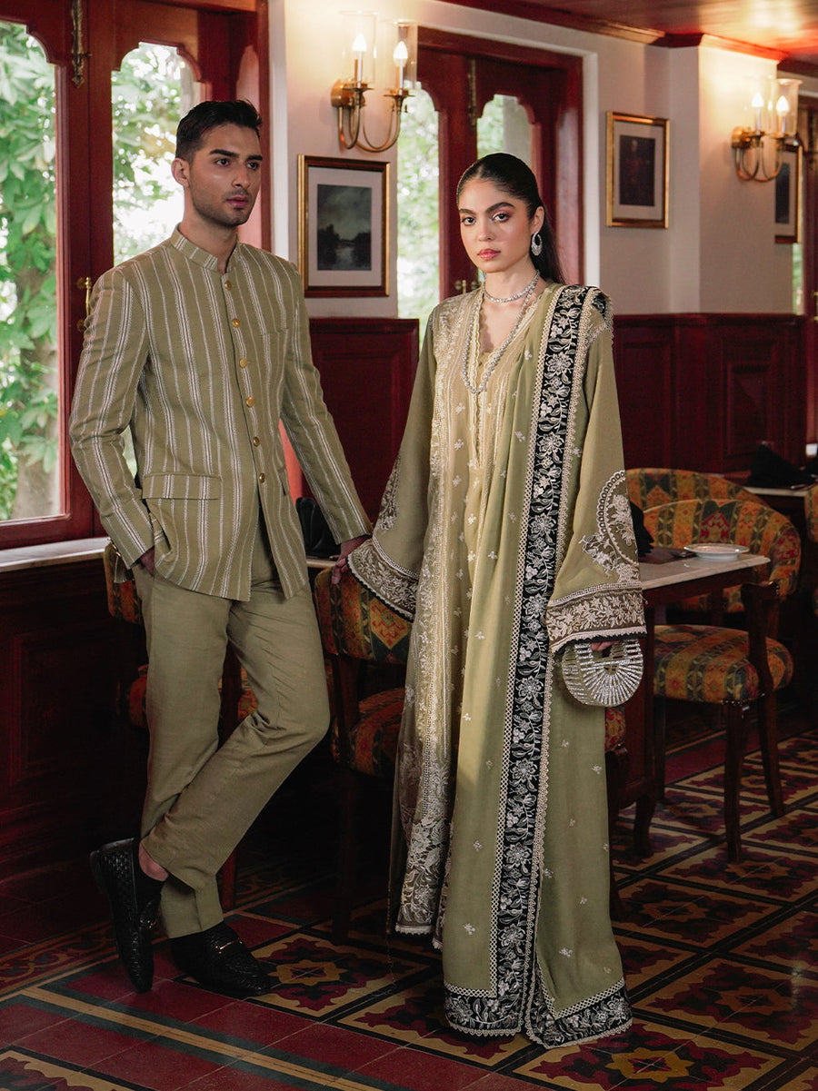 Saira Rizwan Embroidered Karandi Unstitched 3Pc Suit SR-04 LAMISA