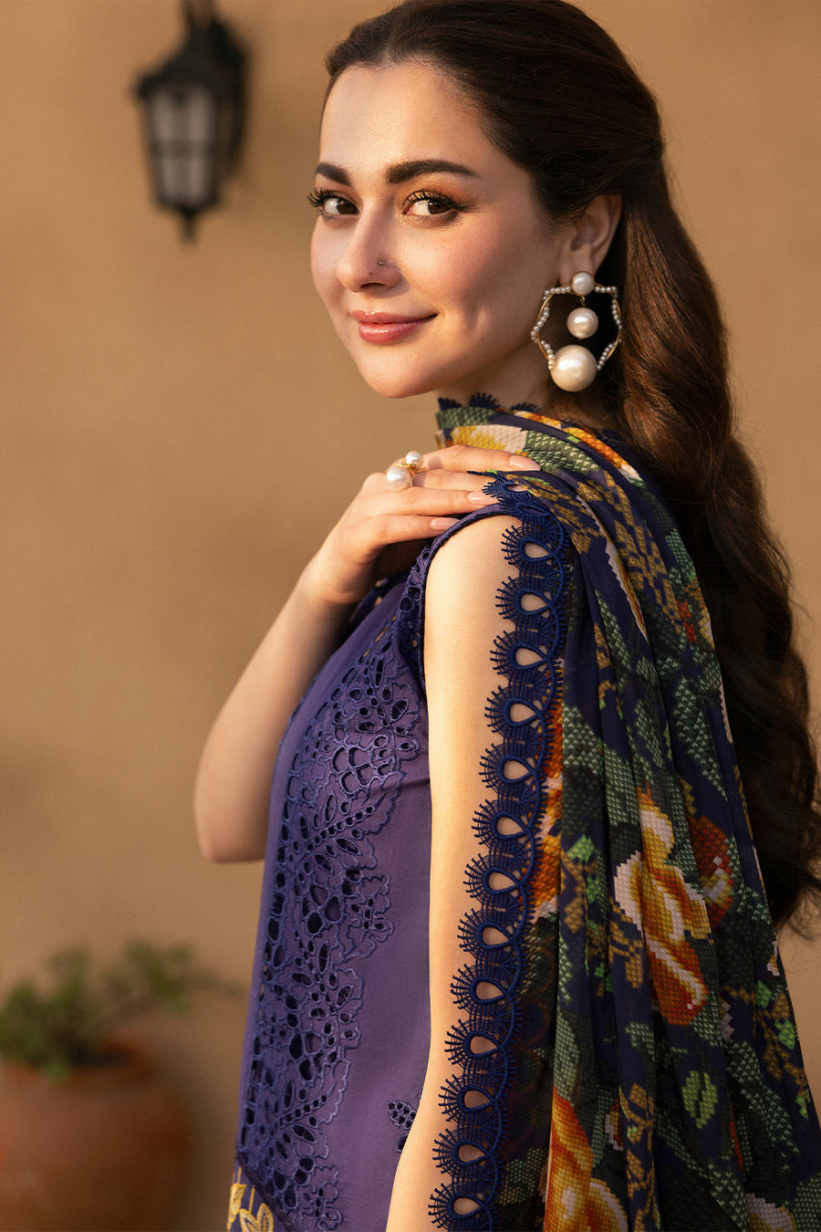 Saira Rizwan Embroidered Luxury Lawn Unstitched 3Pc Suit SRL25-01 AIMEE