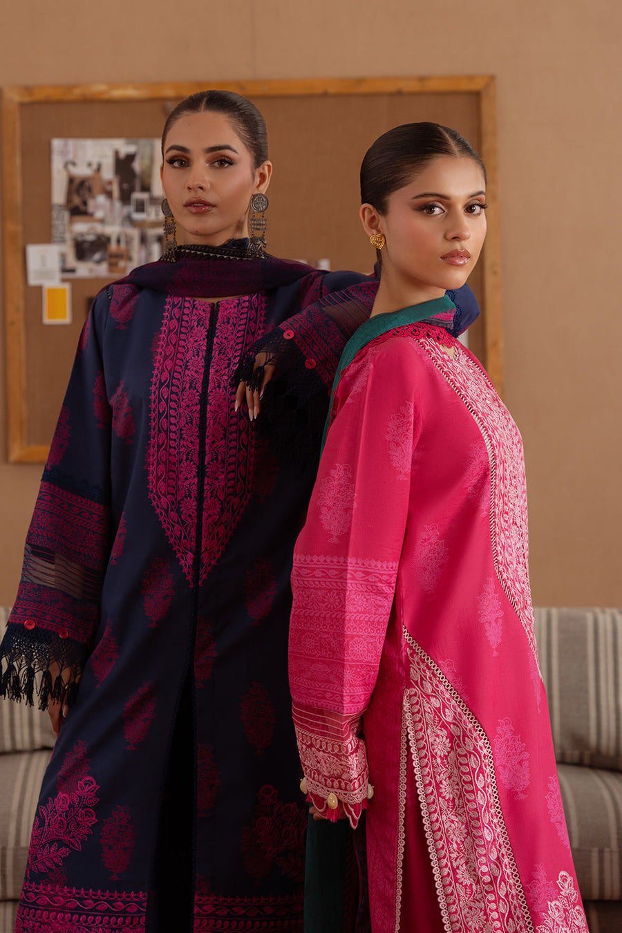 Saira Rizwan Laanem Embroidered Lawn Unstitched 3Pc Suit SRL25-01A ELARA