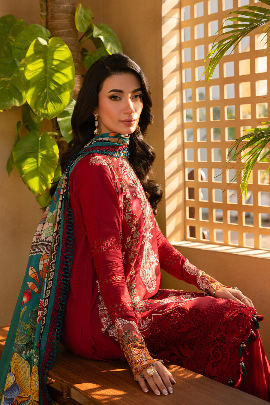 Saira Rizwan Embroidered Luxury Lawn Unstitched 3Pc Suit SRL25-02 MANON