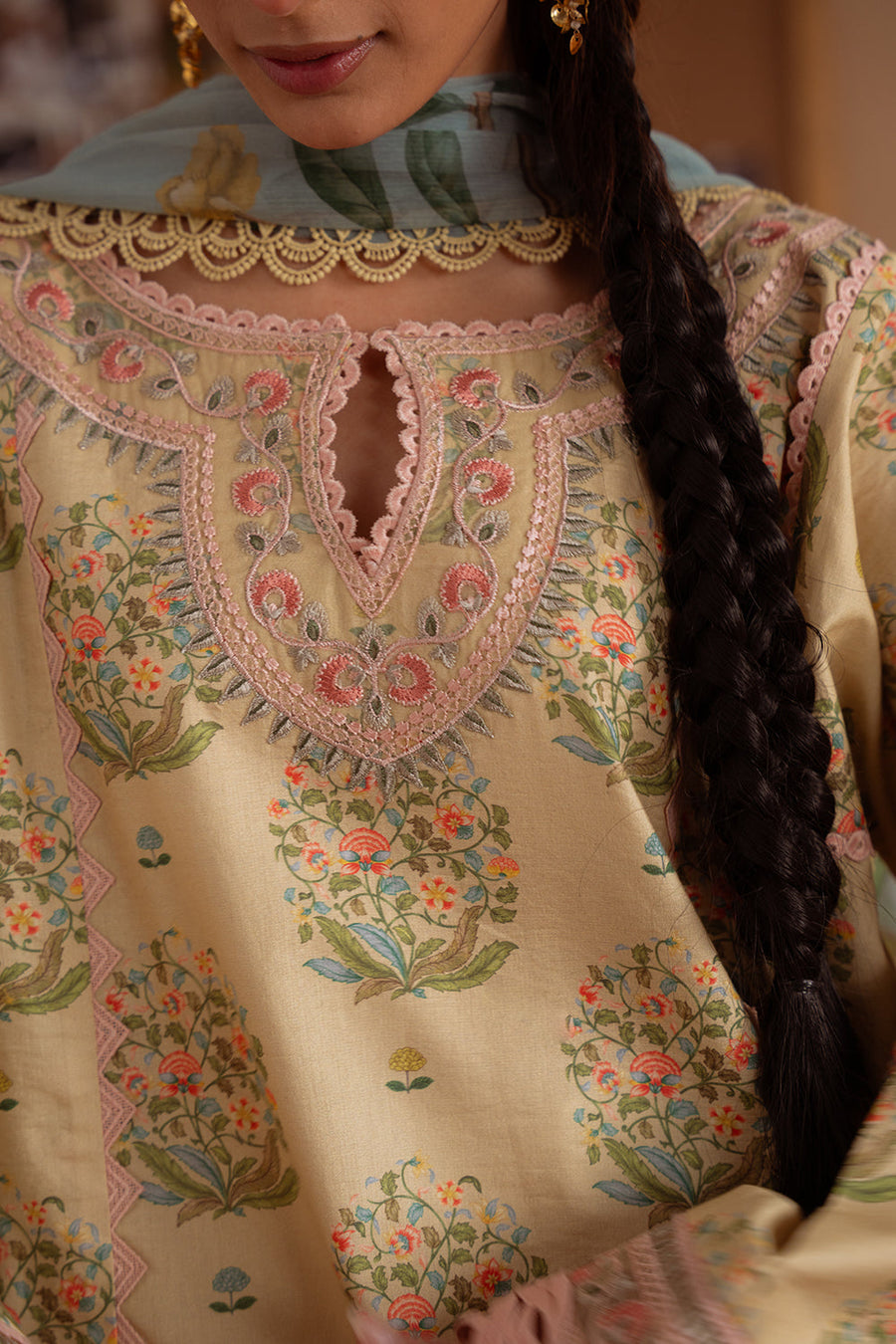 Saira Rizwan Laanem Embroidered Lawn Unstitched 3Pc Suit SRL25-02A NERIDA