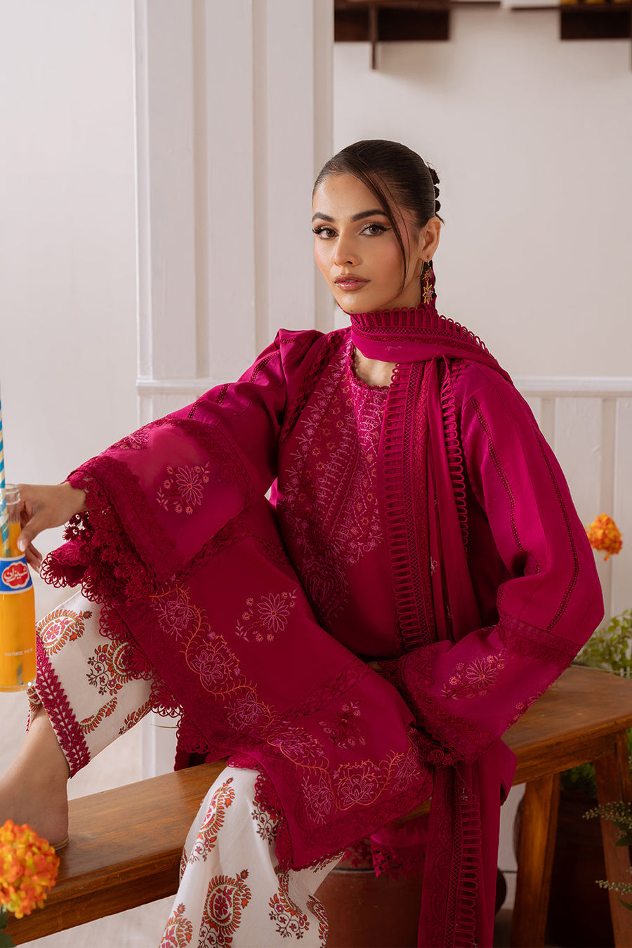 Saira Rizwan Laanem Embroidered Lawn Unstitched 3Pc Suit SRL25-03B ZAFIRA