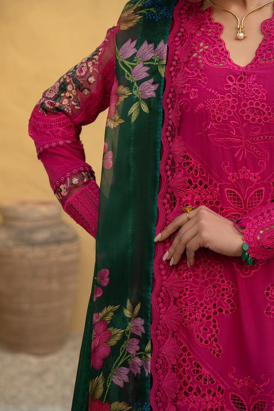 Saira Rizwan Embroidered Luxury Lawn Unstitched 3Pc Suit SRL25-04 ELODIE