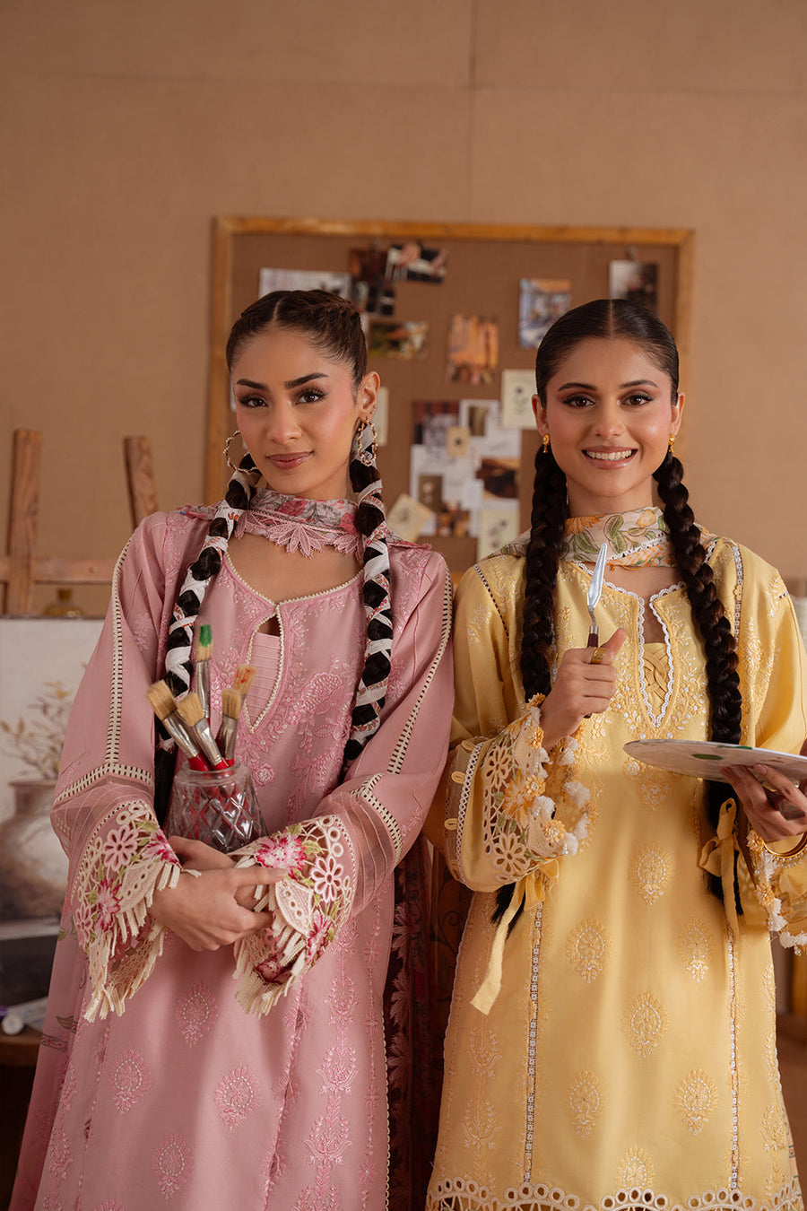 Saira Rizwan Laanem Embroidered Lawn Unstitched 3Pc Suit SRL25-04A LEYLA