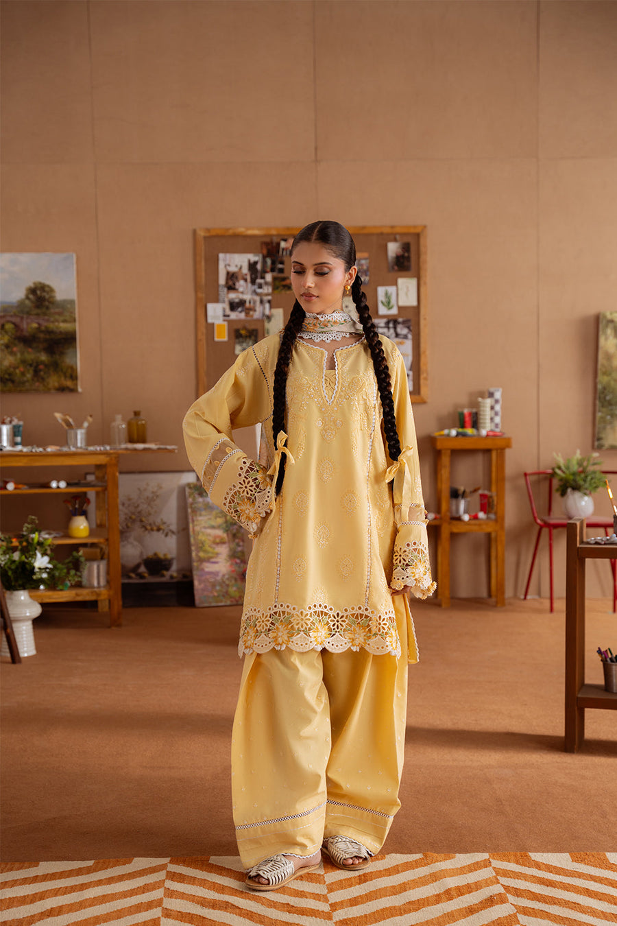 Saira Rizwan Laanem Embroidered Lawn Unstitched 3Pc Suit SRL25-04A LEYLA
