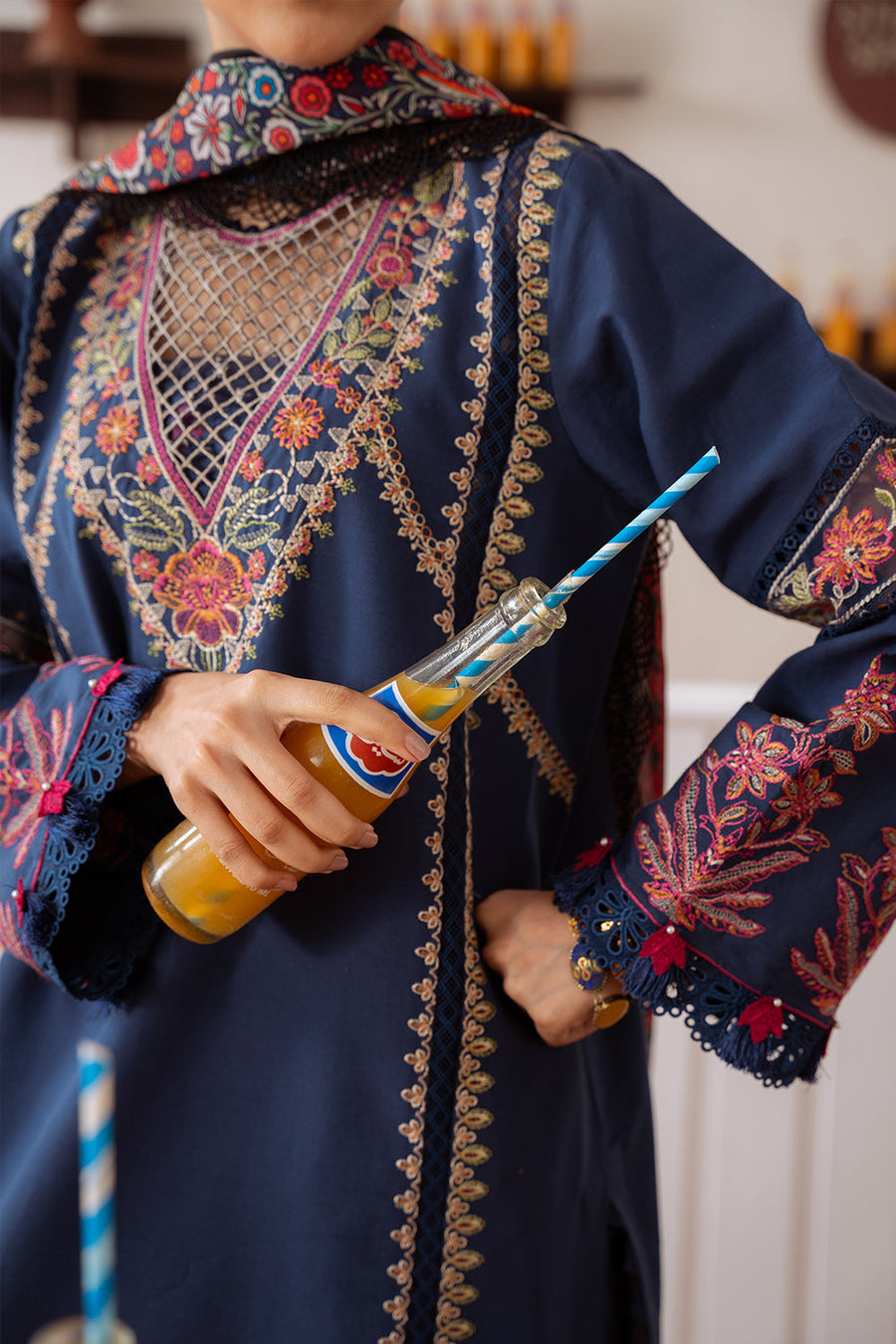 Saira Rizwan Laanem Embroidered Lawn Unstitched 3Pc Suit SRL25-05A ELIF