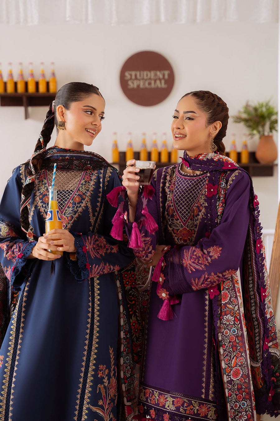 Saira Rizwan Laanem Embroidered Lawn Unstitched 3Pc Suit SRL25-05B ELIF