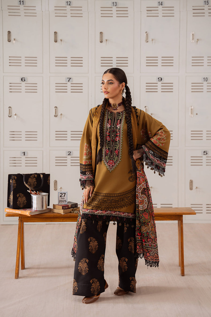 Saira Rizwan Laanem Embroidered Lawn Unstitched 3Pc Suit SRL25-06A NAZLI