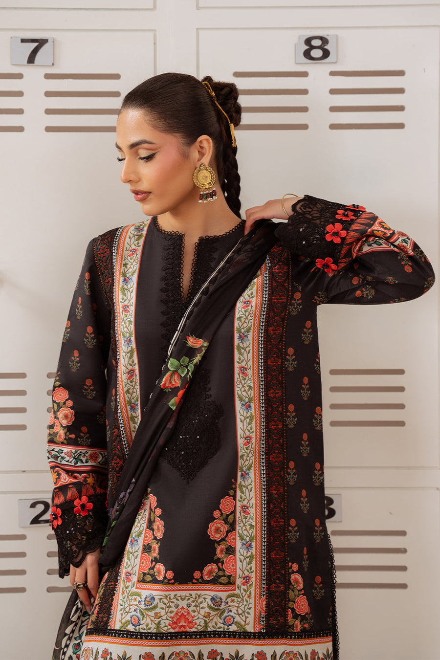 Saira Rizwan Laanem Embroidered Lawn Unstitched 3Pc Suit SRL25-07A ZUMRA