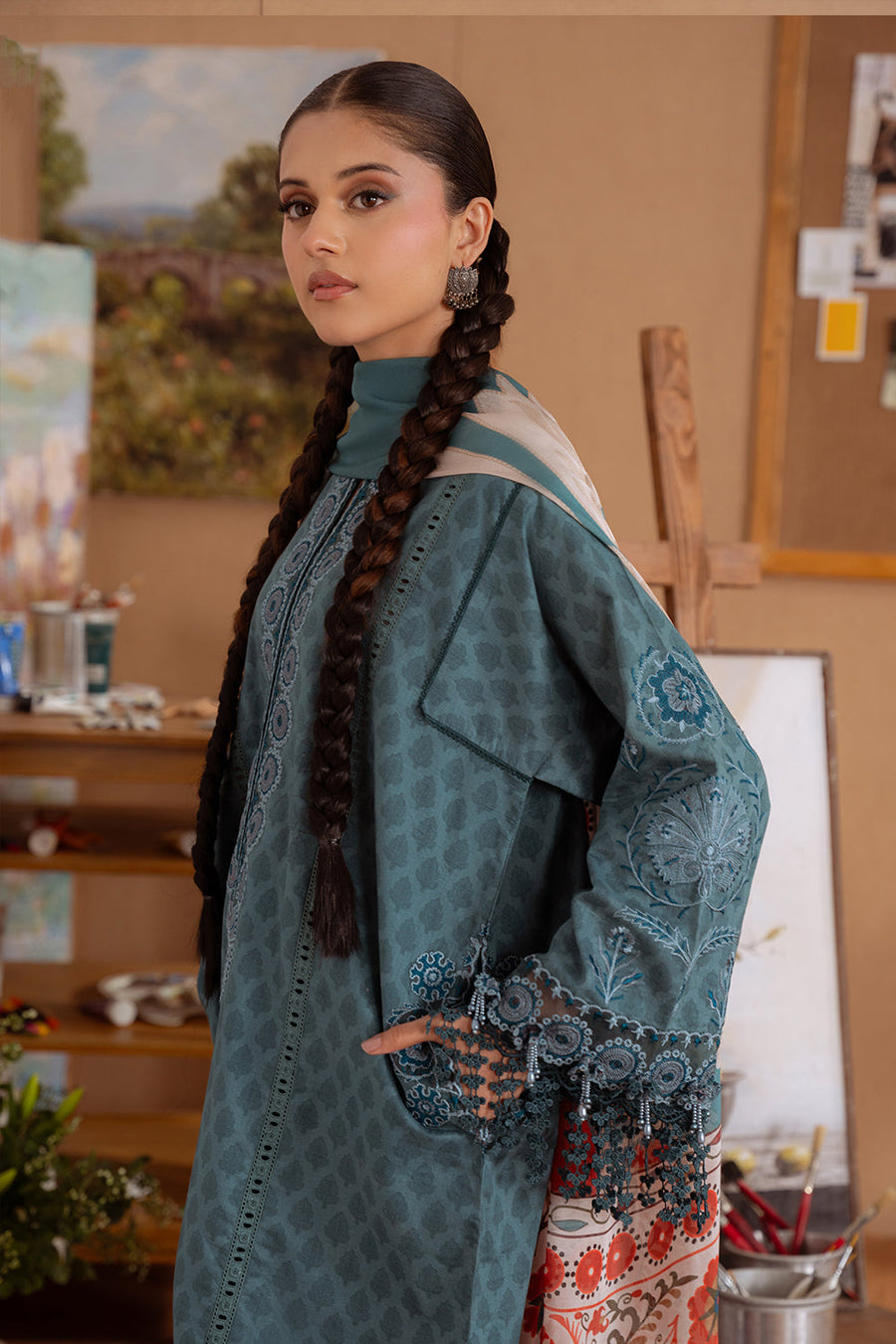 Saira Rizwan Laanem Embroidered Lawn Unstitched 3Pc Suit SRL25-08B SEREN