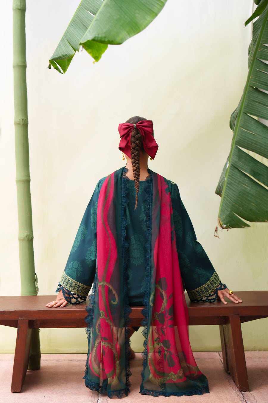 Saira Rizwan Laanem Embroidered Lawn Unstitched 3Pc Suit SRL26-01B NAYRA