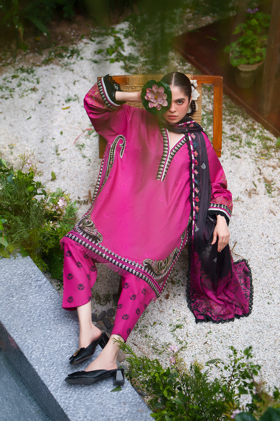 Saira Rizwan Laanem Embroidered Lawn Unstitched 3Pc Suit SRL26-02A AMARA