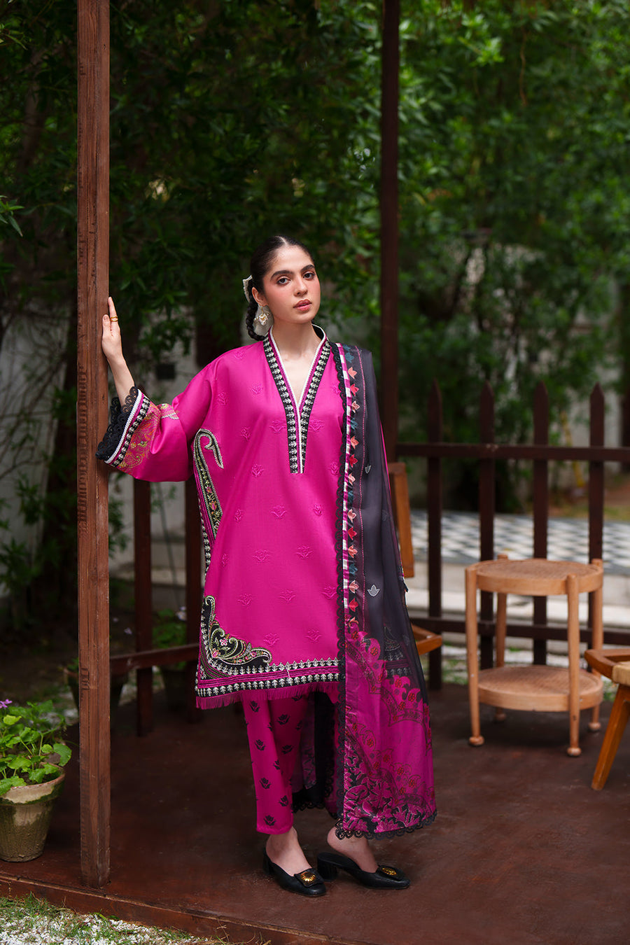 Saira Rizwan Laanem Embroidered Lawn Unstitched 3Pc Suit SRL26-02A AMARA