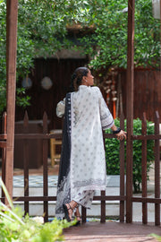 Saira Rizwan Laanem Embroidered Lawn Unstitched 3Pc Suit SRL26-02B AMARA