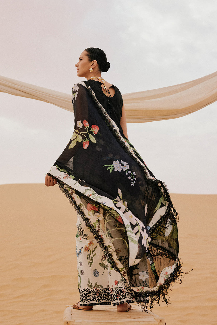 Saira Rizwan Embroidered Luxury Lawn Unstitched 3Pc Suit SRL26-07 DIARA