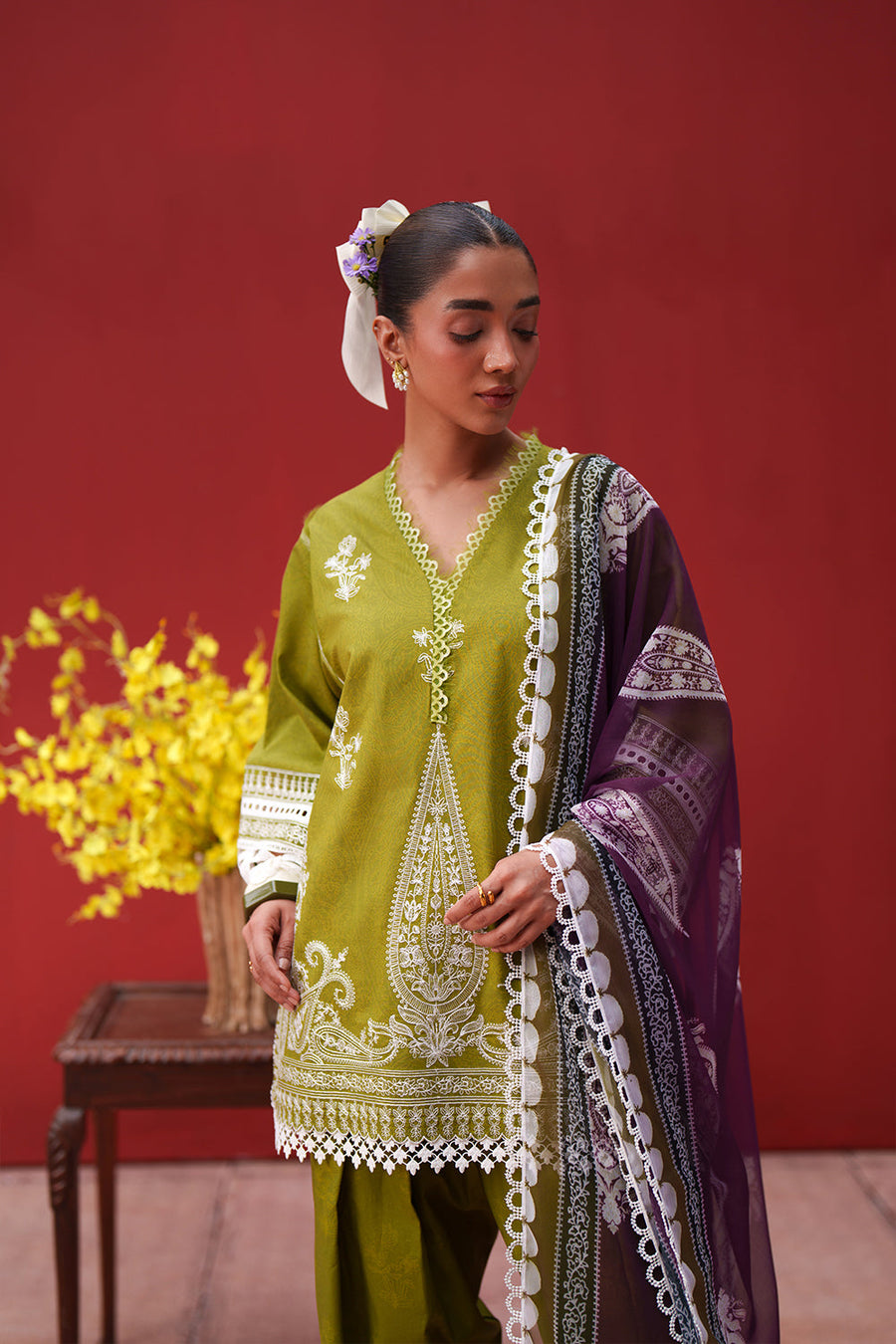 Saira Rizwan Laanem Embroidered Lawn Unstitched 3Pc Suit SRL26-07A NERAYA